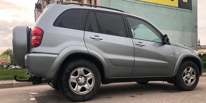 Toyota RAV4 cena 18000 przebieg: 216357, rok produkcji 2004 z Płońsk małe 56